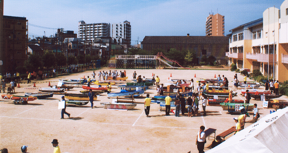 コンクリートカヌー競技大会、兵庫運河祭が開催されました。