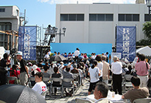 ９月１３日（土）にキャナルプロムナードにて「兵庫運河祭」が開催されました。
