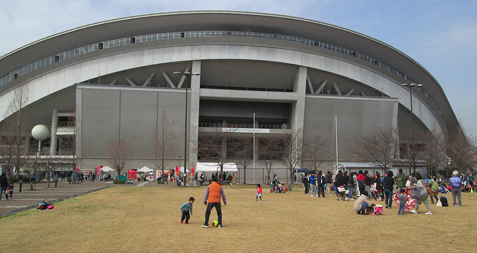 神戸ウイングスタジアム主催の「ウイング健康フェスタ２０１５」が３月２１日（祝・土）にノエビアスタジアム神戸で開催されました。