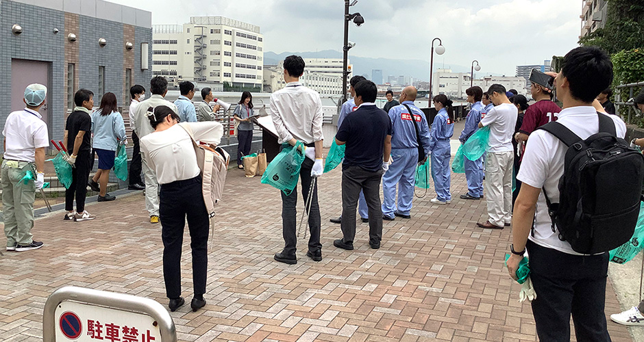 兵庫運河周辺クリーン作戦が行われました。